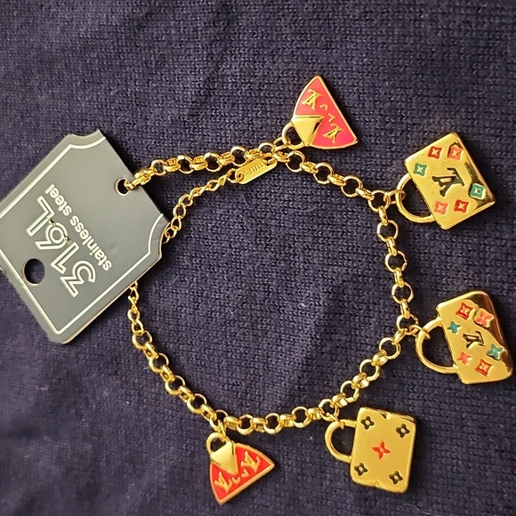 Jewelry - 🔥Gold-tone Charm Bracelet with Mini Purse & Heart Charms, Stainless Steel